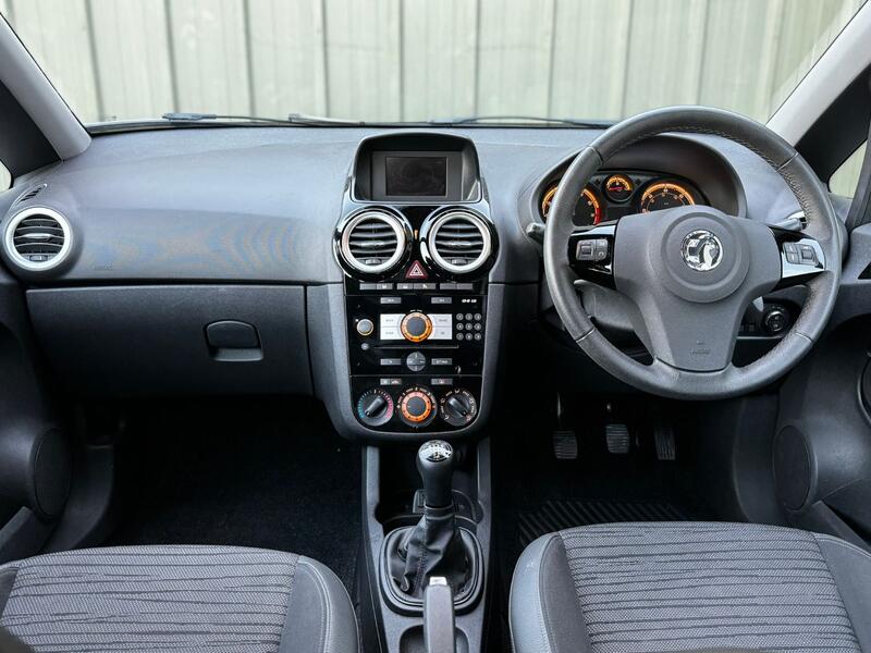 View VAUXHALL CORSA 1.2 16V Excite