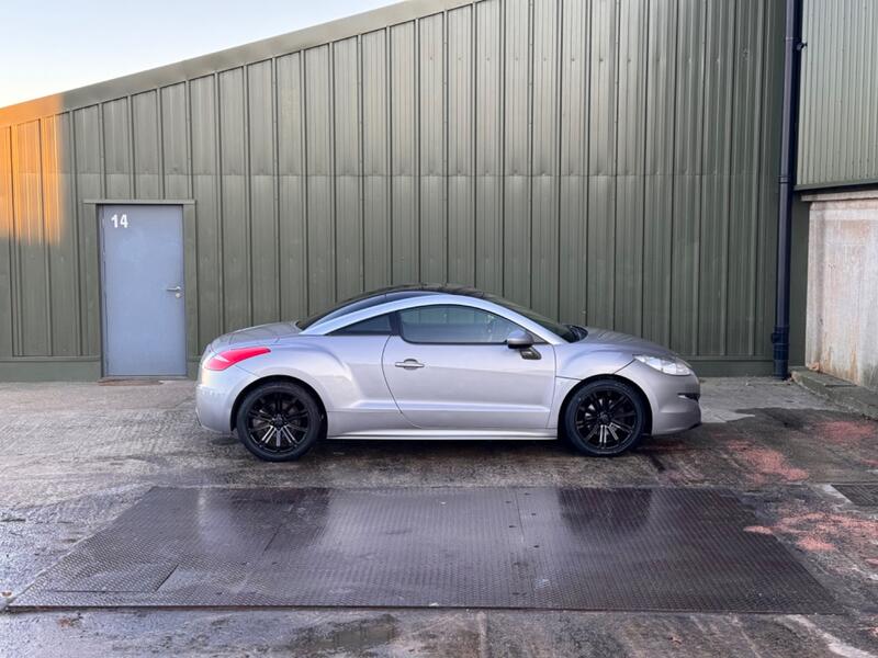 PEUGEOT RCZ