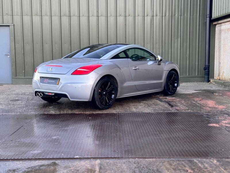 PEUGEOT RCZ