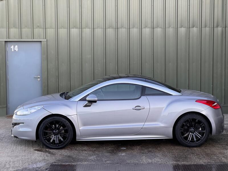 PEUGEOT RCZ