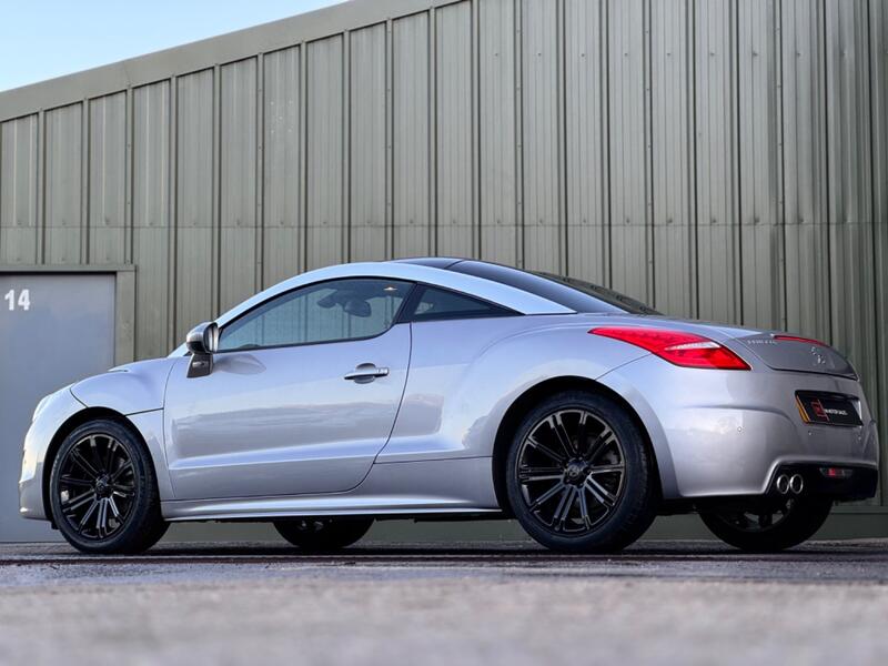 PEUGEOT RCZ