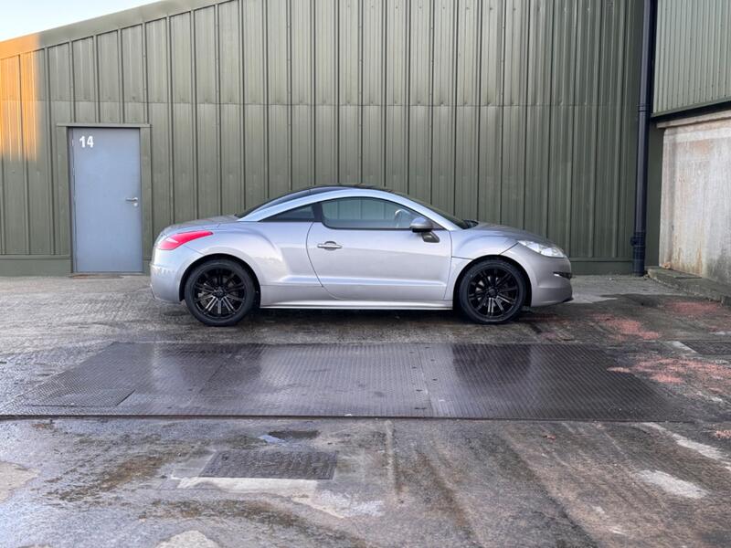 PEUGEOT RCZ