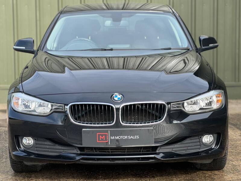 View BMW 3 SERIES 2.0 320d SE Saloon