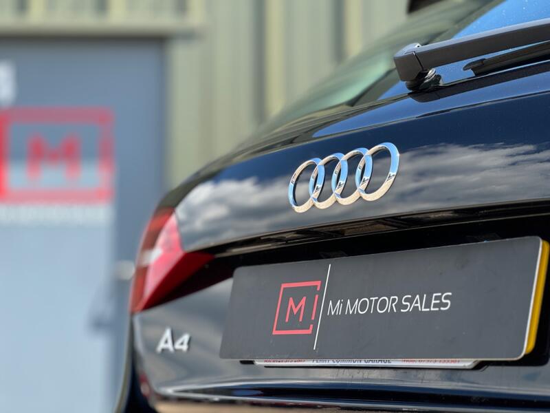 AUDI A4 AVANT