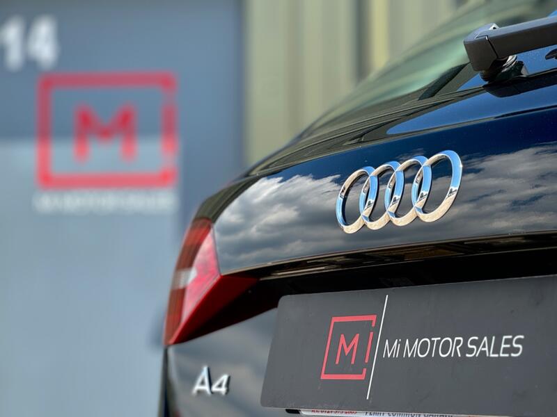 AUDI A4 AVANT