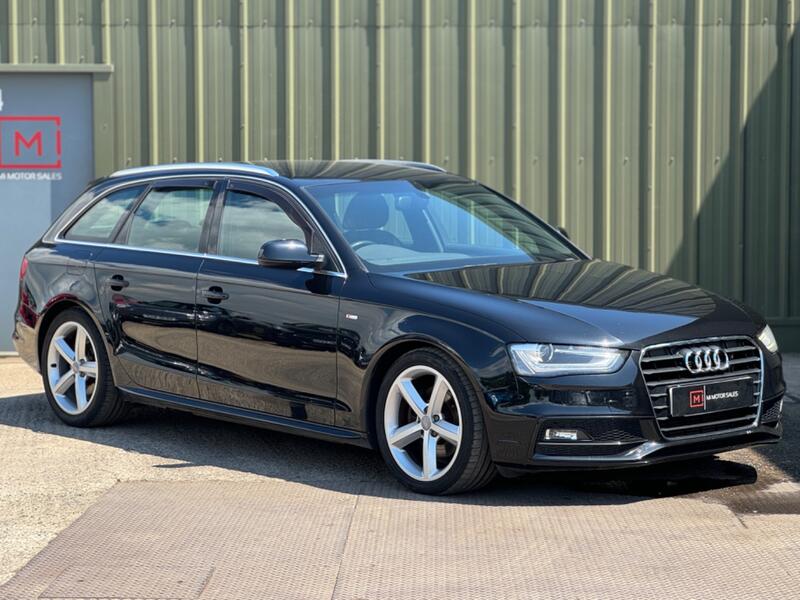 AUDI A4 AVANT