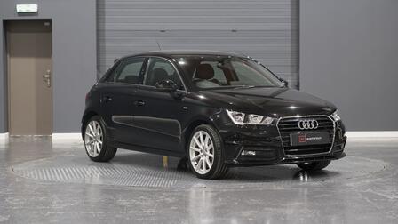 AUDI A1 1.4 TFSI S line
