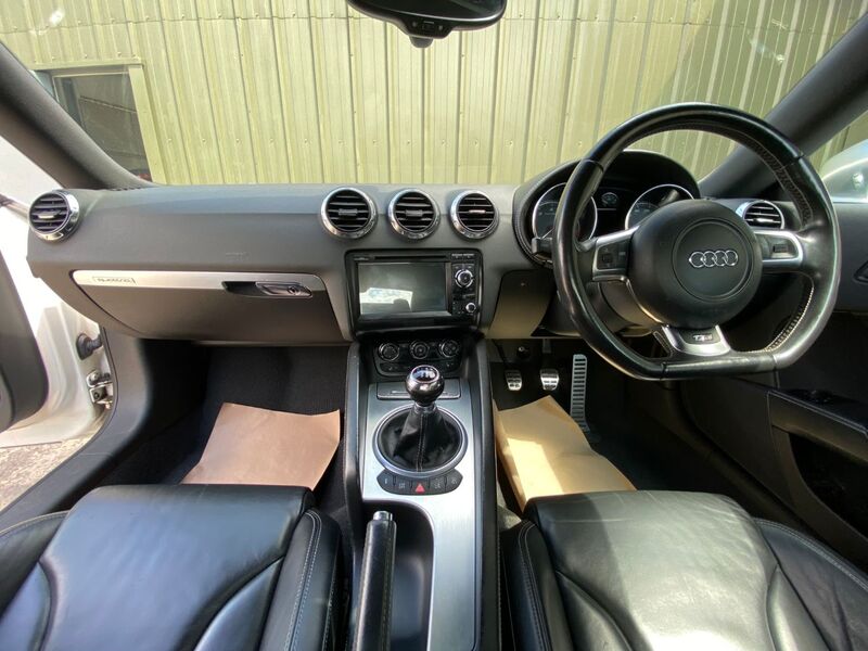 View AUDI TT TTS TFSI QUATTRO