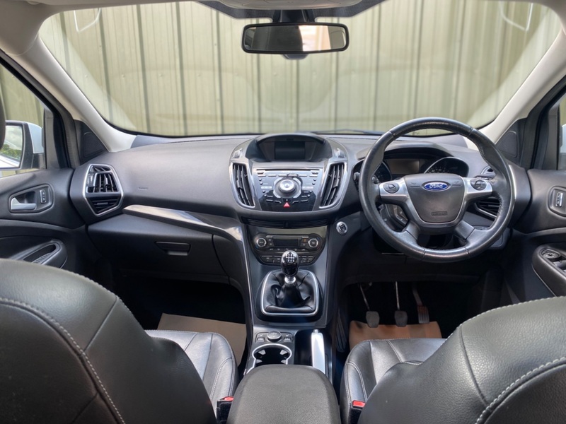 FORD KUGA