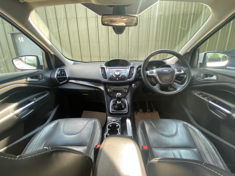 FORD KUGA
